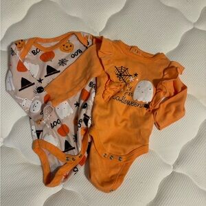 chick pea Orange Halloween Baby One-Piece Bodysuit Set